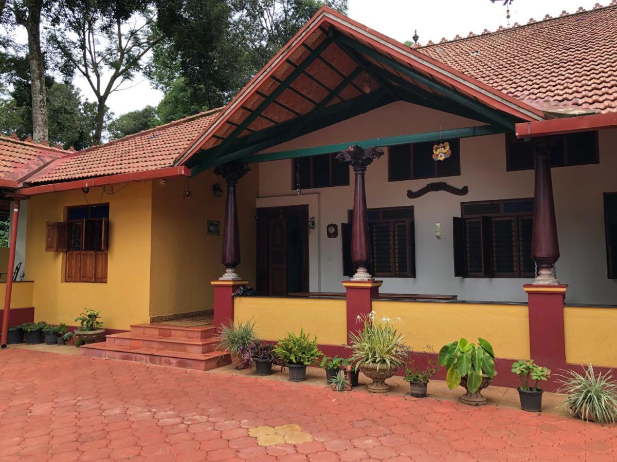 Ama Stays & Trails, Rare Earth Estate Madikeri Eksteriør bilde
