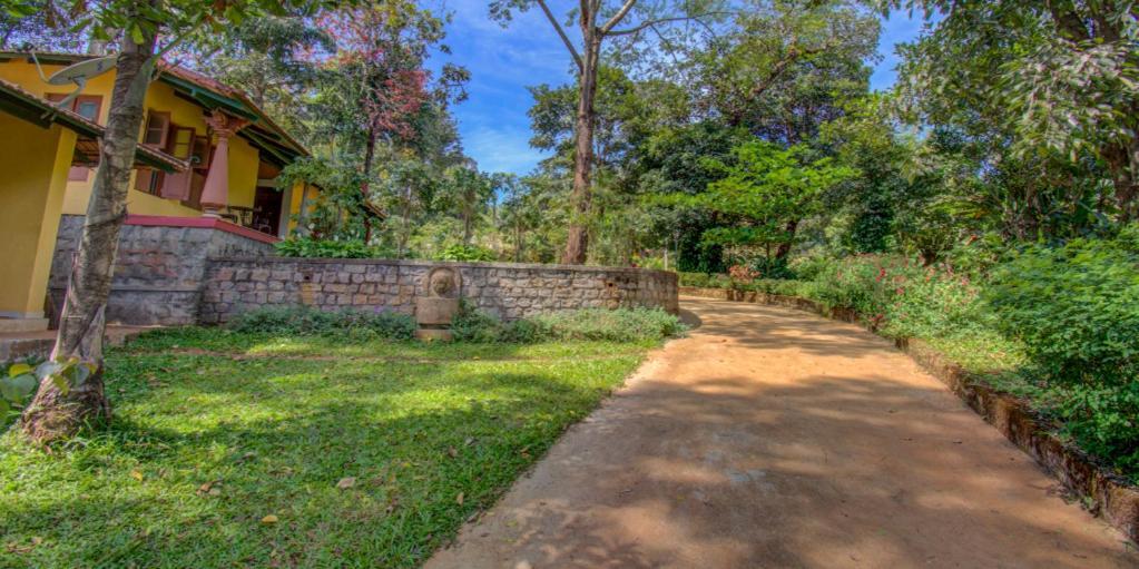 Ama Stays & Trails, Rare Earth Estate Madikeri Eksteriør bilde