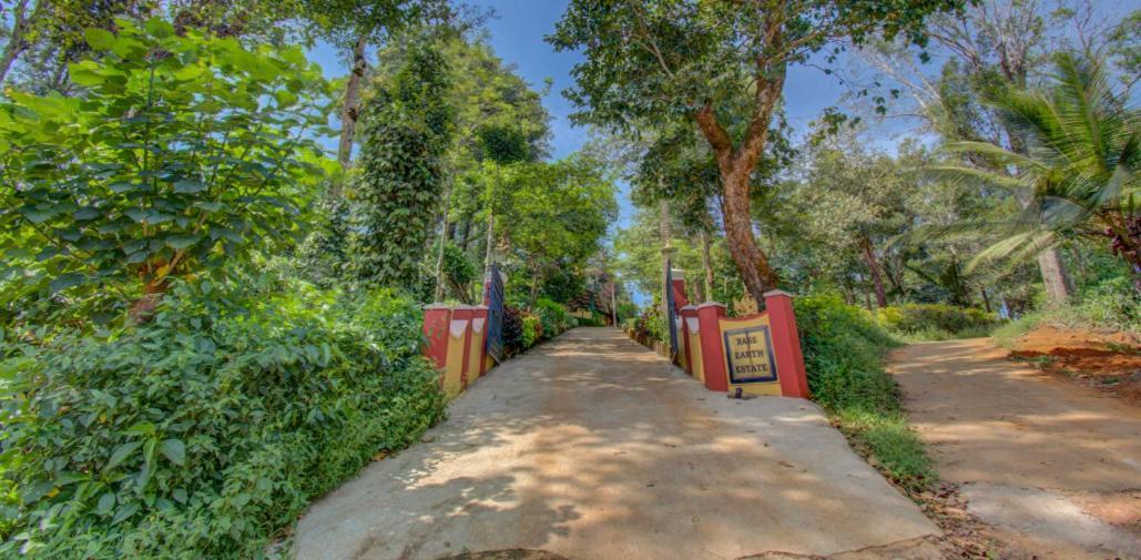 Ama Stays & Trails, Rare Earth Estate Madikeri Eksteriør bilde